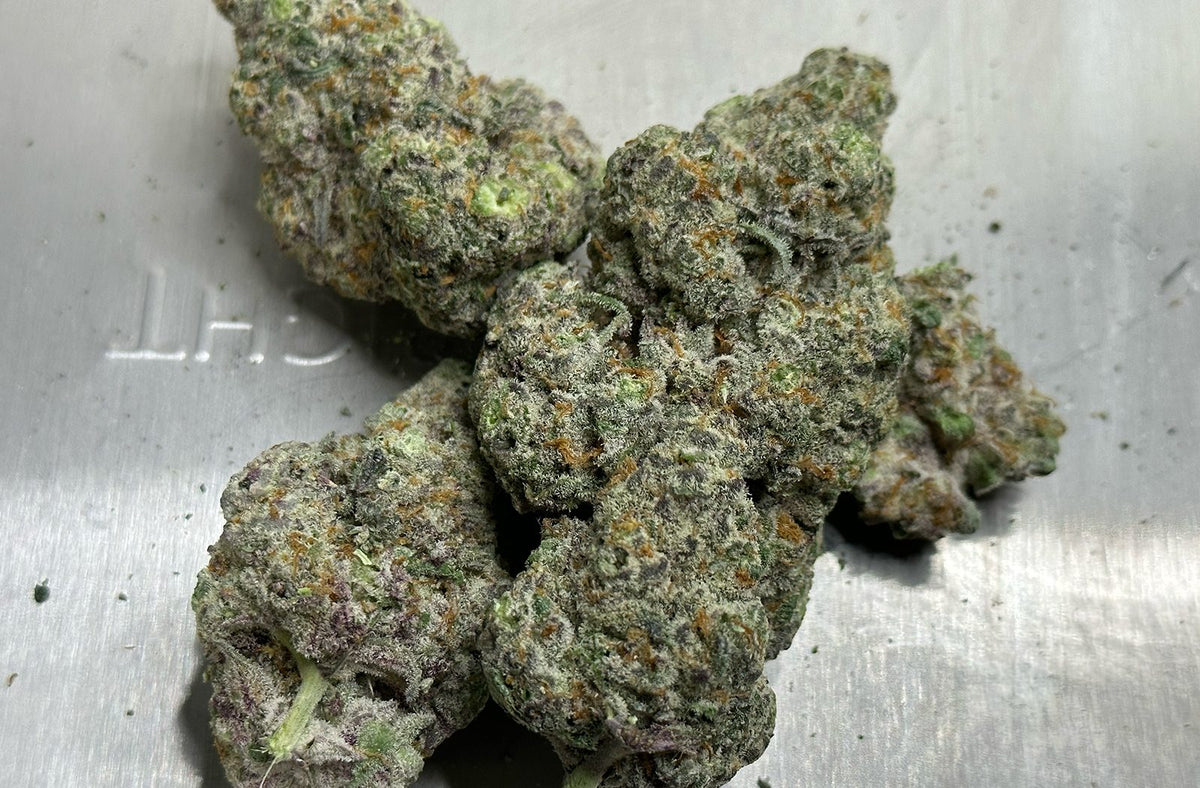 Cannabis trimming service