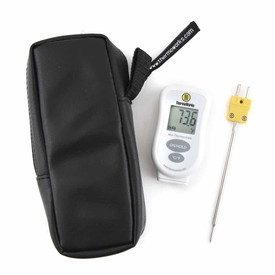Thermocouple kit with digital thermometer, probe and zippered case