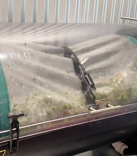 Bubble-Hash-Machine-The-Original-Resinator-XL-Making-Hash Bubble-Hash-Machine-The-Original-Resinator-XL-Making-Hash